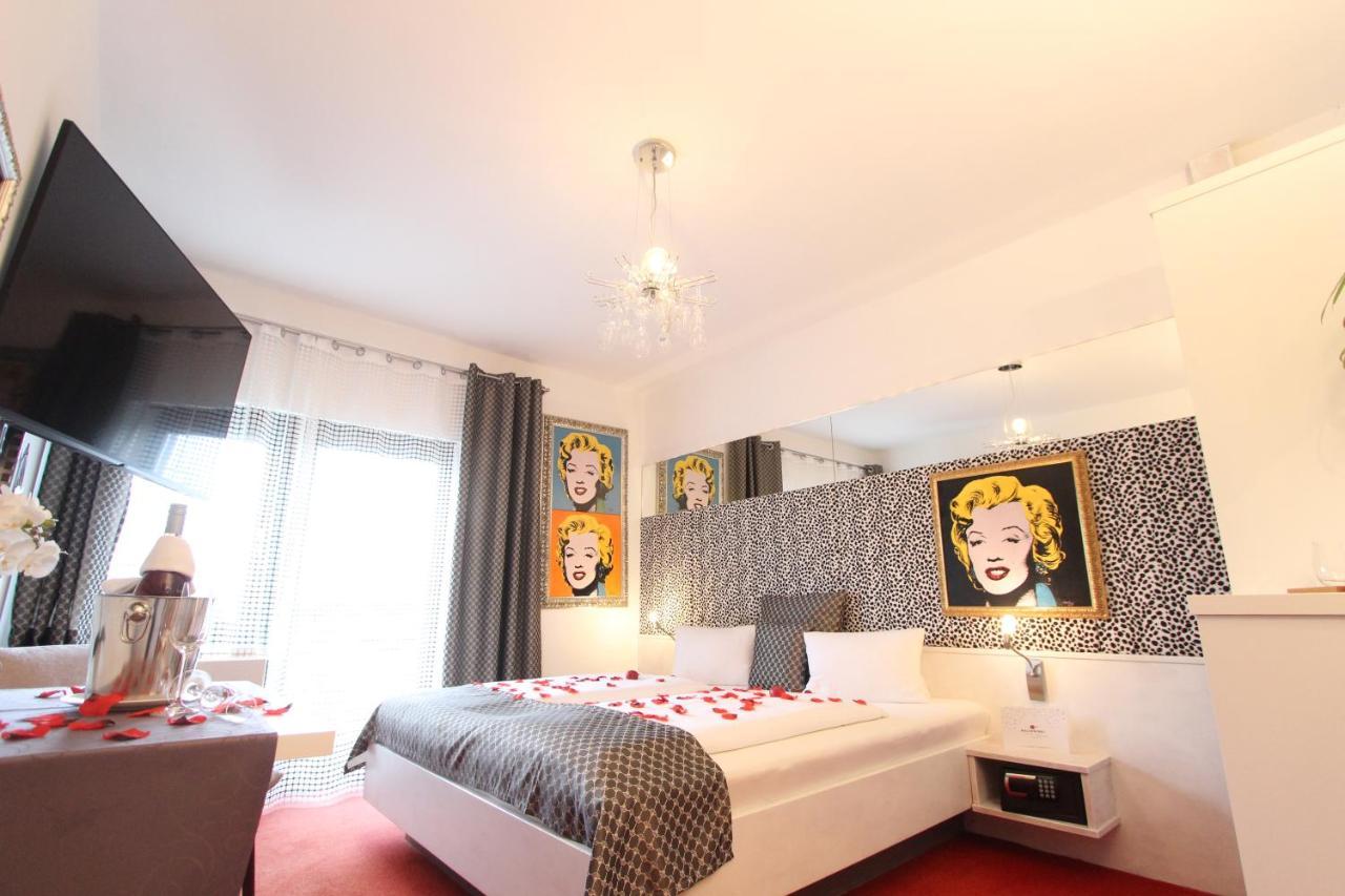 Malerwinkl Restaurant + Kunsthotel Hatzendorf Kültér fotó
