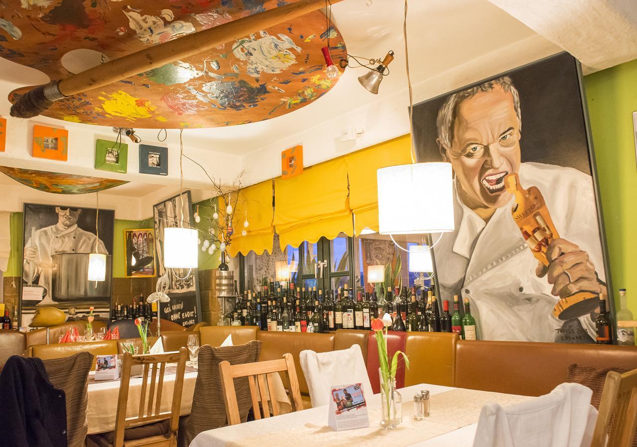 Malerwinkl Restaurant + Kunsthotel Hatzendorf Kültér fotó